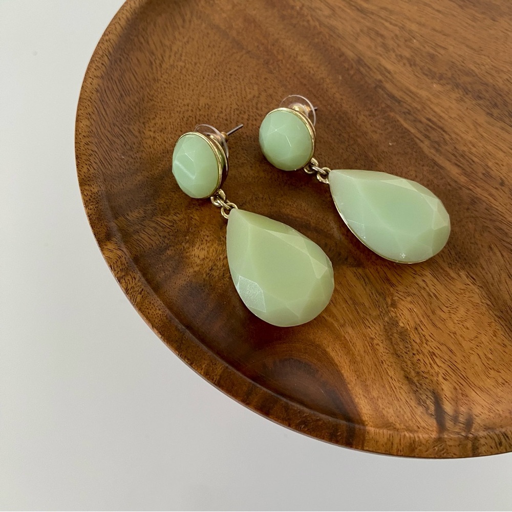4/$15 Mint Green Acrylic Stones Teardrop Earrings